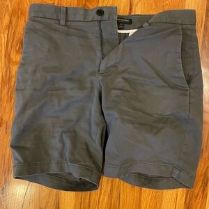 Banana republic men’s shorts